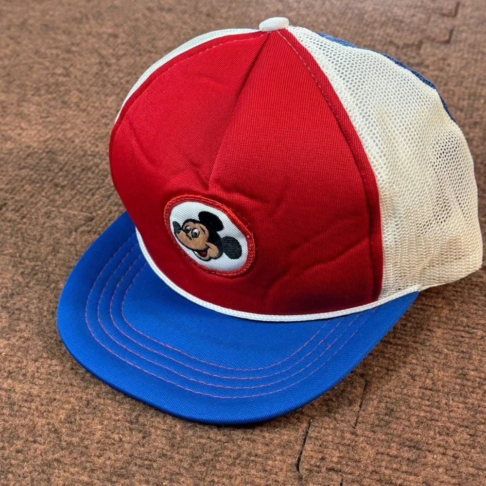 Vintage Disney Mickey Mouse Trucker Hat Red White Blue Snapback Mesh Cap Taiwan